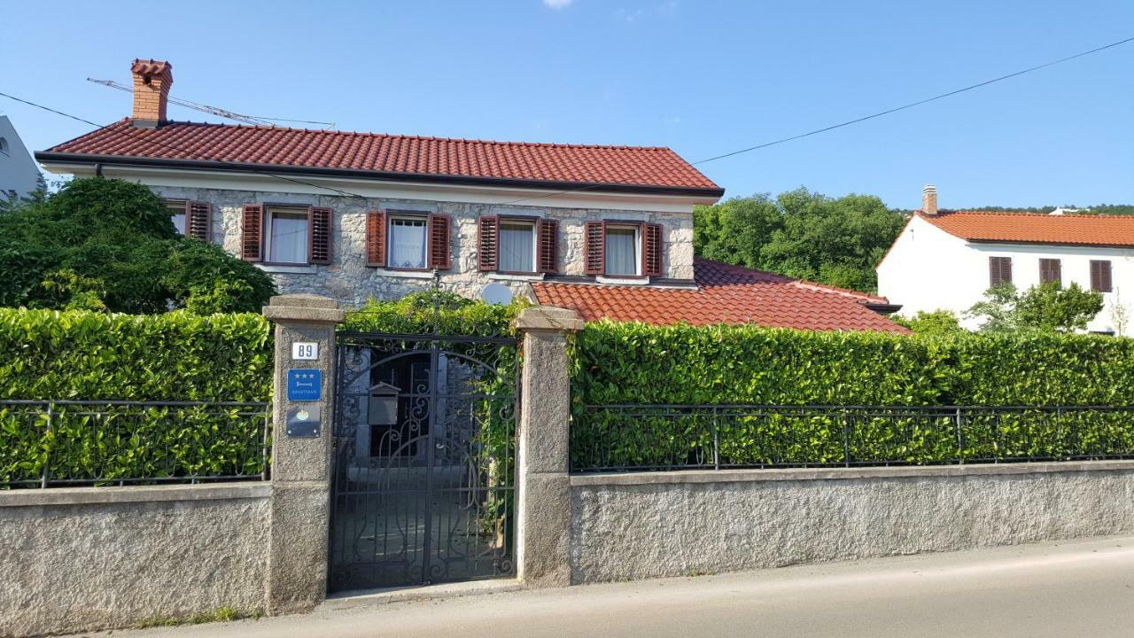Apartman Pelcic,With Wifi And Free Parking Kostrena Exterior photo